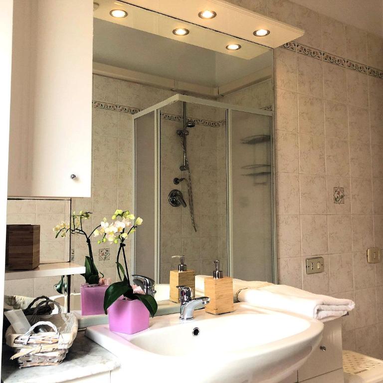 Comfort House Pisa - Two-Bedroom Apartment - 17