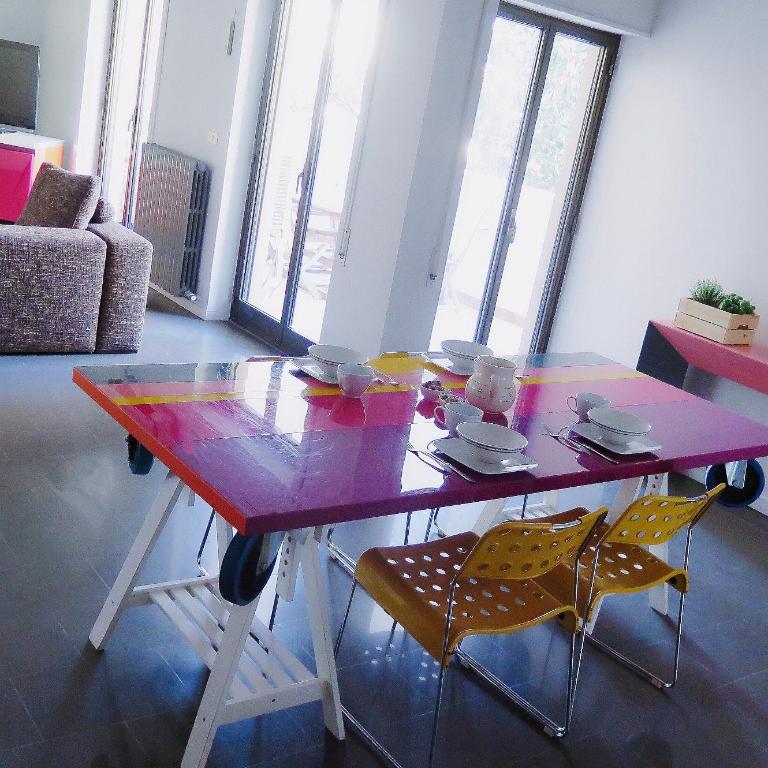 Colourful Living - Appartamento con 2 Camere da Letto - 10