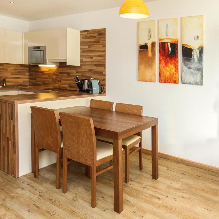Emma Apartments- self- check -in - Apartment - auf 2 Etagen - 6