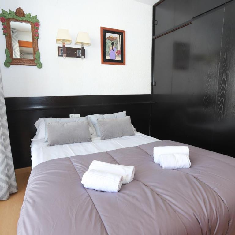 DIFERENTFLATS Novelty - Apartamento de 2 dormitorios con vistas al mar - 10