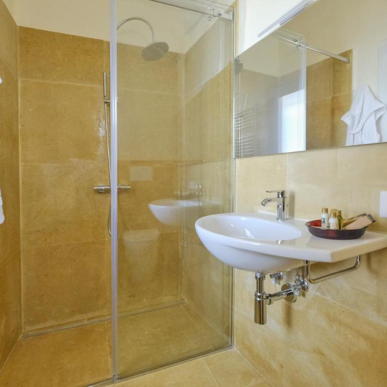 Pascaraymondo Suite Palace - Suite con Vasca Idromassaggio - 4