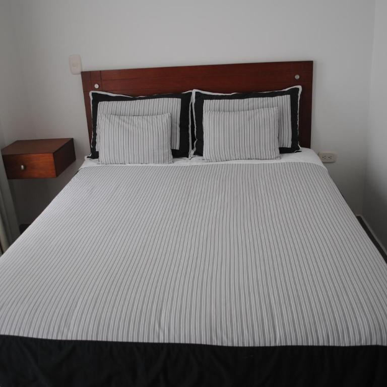 COLOMBIA-Hotel Hontibon - Single Room - 1