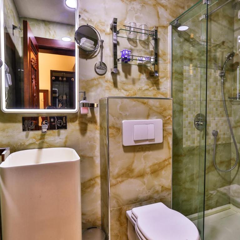 Hotel Premier - Standardna Dvokrevetna Soba sa Zasebnim Krevetima - 1