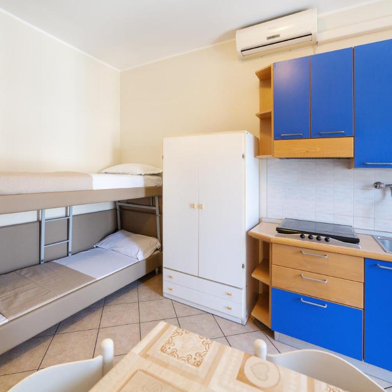 Villa Maria Apartments - Centro, Stadio del Nuoto e Palacongressi - P r a t u r e c c i Group - Appartamento con 2 Camere da Letto e Balcone - 5