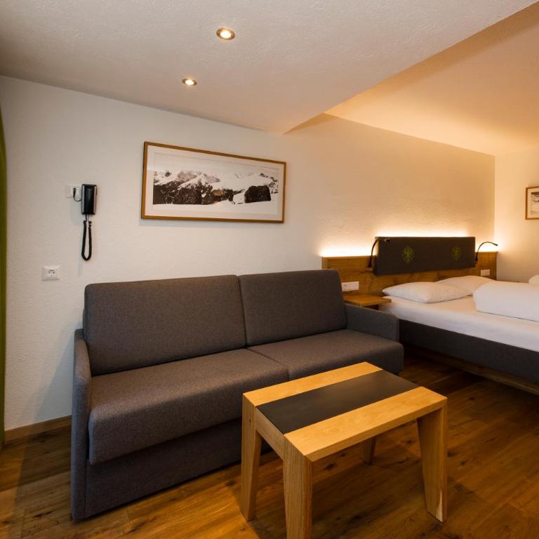 Hotel Bergkranz - Familienzimmer mit Balkon - 2