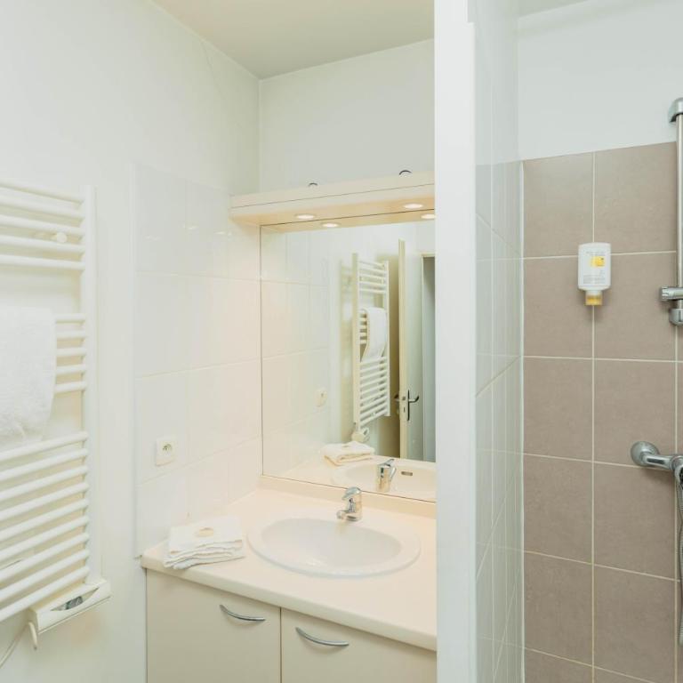 Appart-Hôtel Mer & Golf City Perpignan Centre - Studio d'Affaires - 2