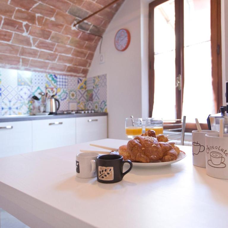 Nonna Pappa - Two-Bedroom Apartment - 8