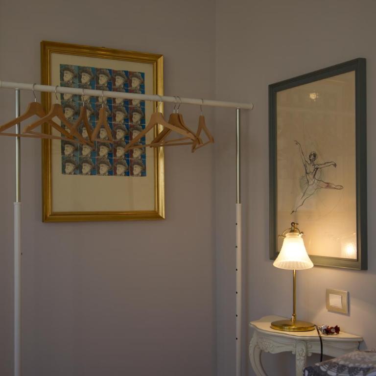 Masnadieri 18 - Camera Matrimoniale con Bagno Privato - 7