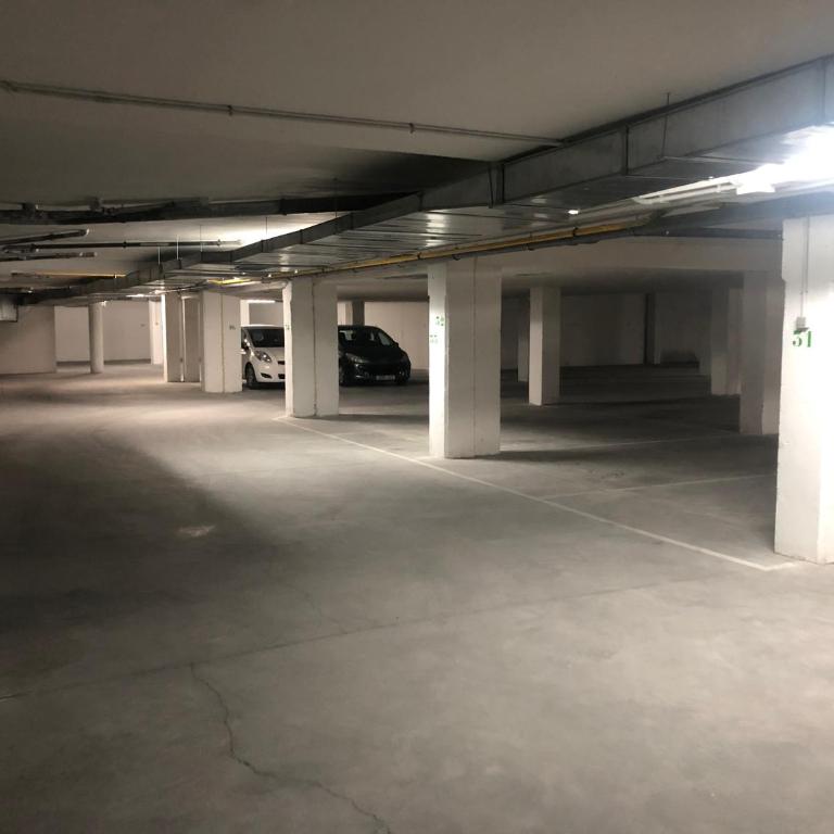 Apartamento Turistico Puente Romano P4 bajo C - Three-Bedroom Apartment - 13