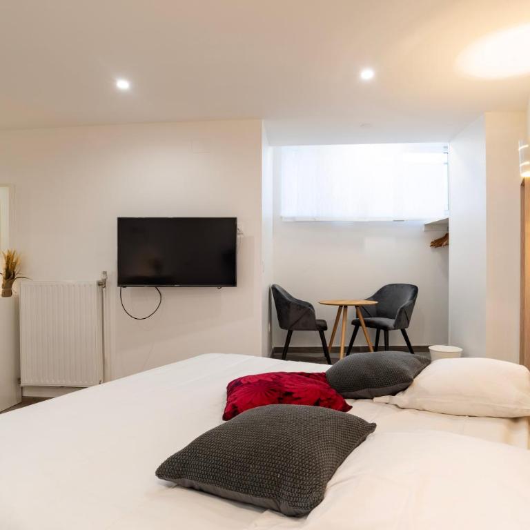 CityCosy Strasbourg - Studio Hirtz Orangerie - One-Bedroom Apartment - 14