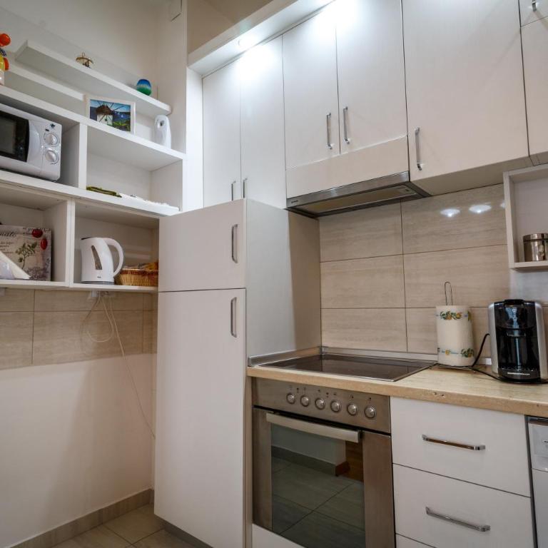 Luxury Budva Center Apartments - Two-Bedroom Apartment with Private Sauna - 21