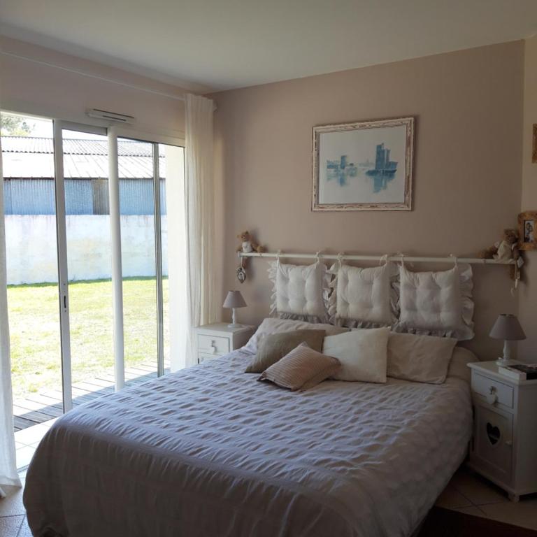 Agréable Maison sur le Bassin d'Arcachon - Chambre Double avec Salle de Bains Privative - 2