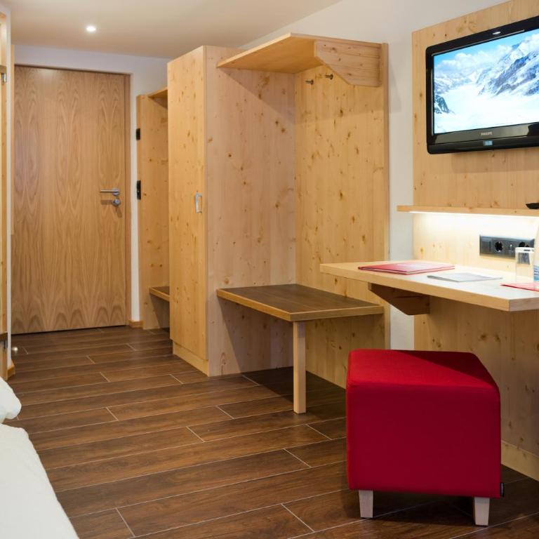 Hotel Caprice - Grindelwald - Superior Doppelzimmer - 2