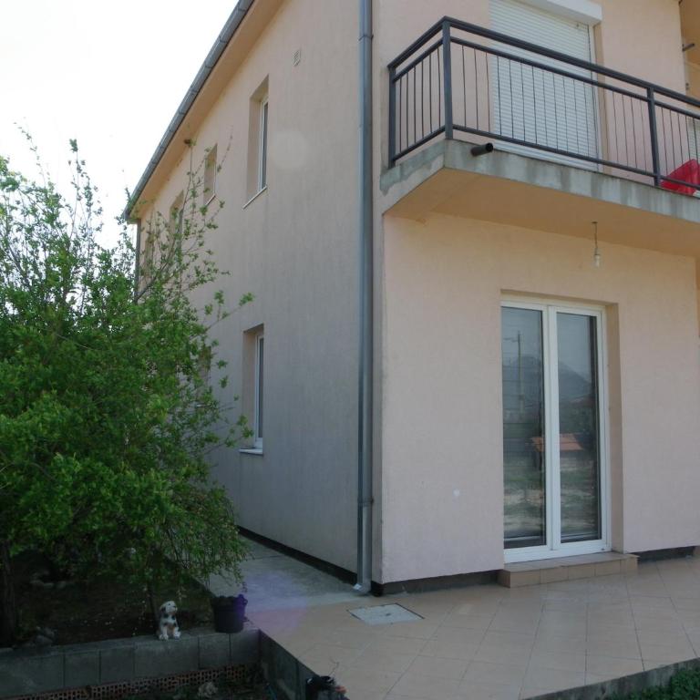 Anika - Three-Bedroom Apartment - 29