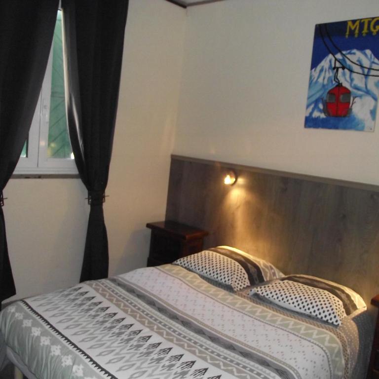 Hotel Valérie - Chambre Double Nord - Vue sur Montagne - 3