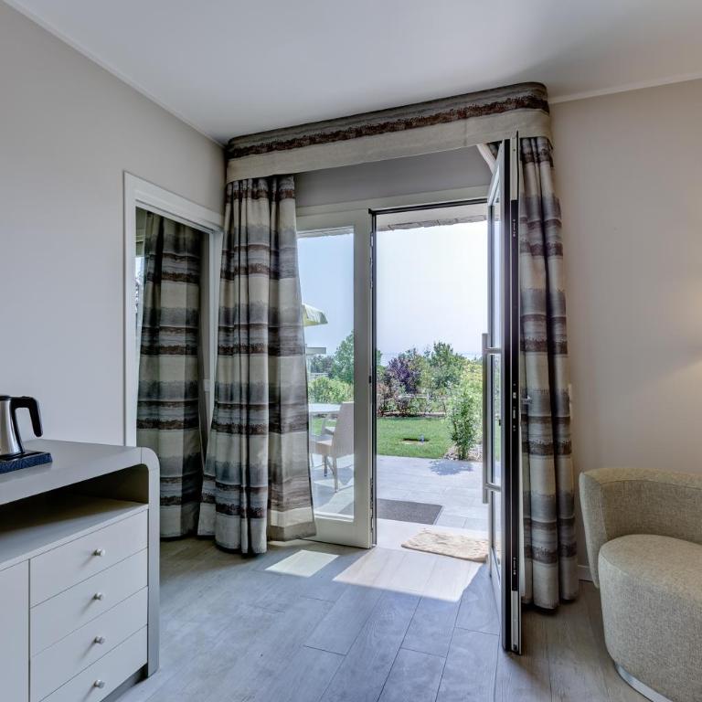 Parc Hotel Germano Suites & Apartments - Suite Royal Spa - 3