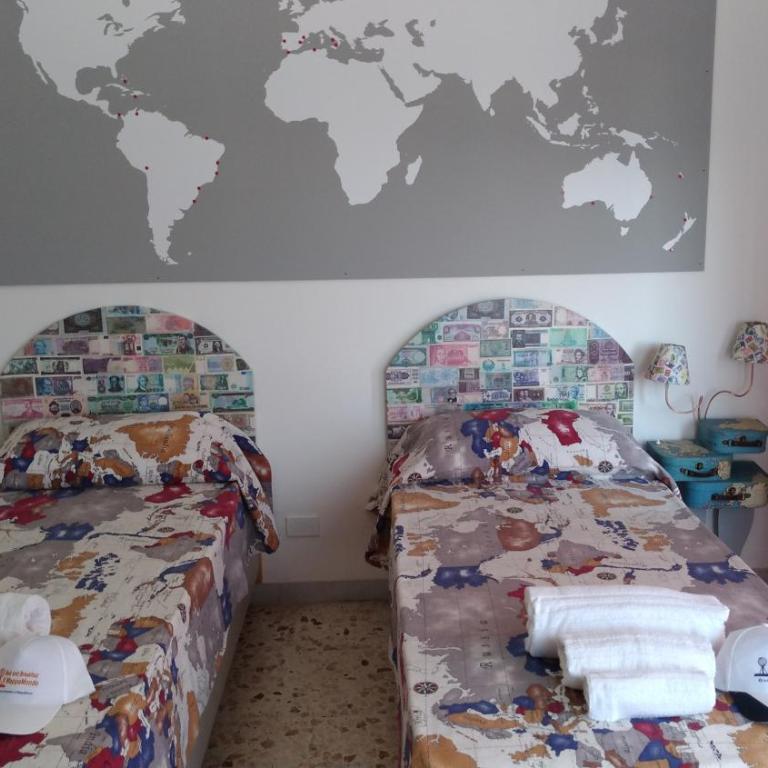 B&B Il MappaMondo - Camera Doppia con Letti Singoli con Balcone - 4