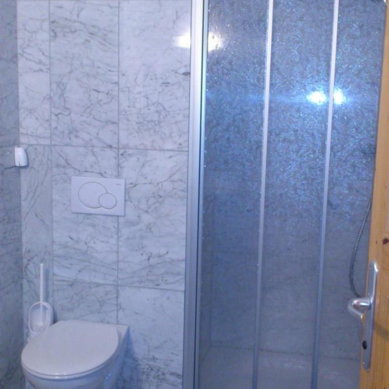Ferienwohnungen Kröll - Two-Bedroom Apartment - 9