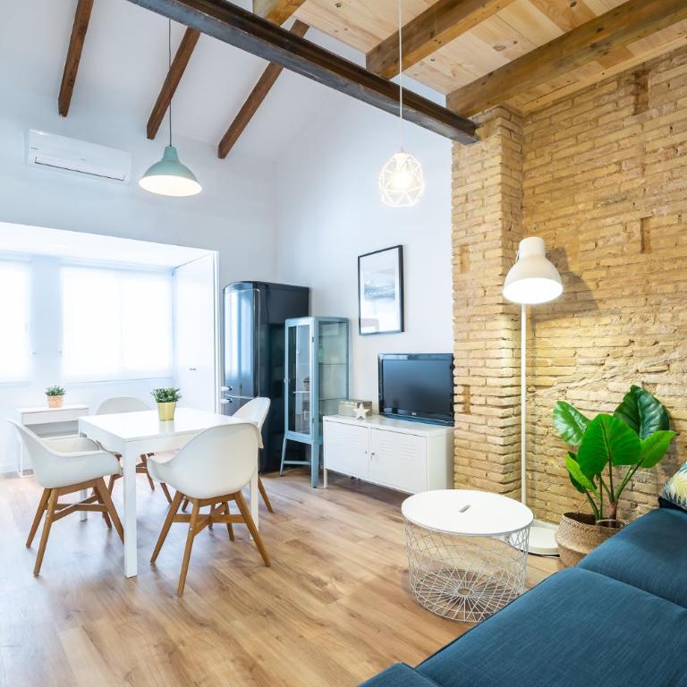 ANELSA Apmts DESCUBRE VALENCIA Y SU PLAYA - Three-Bedroom Apartment - 23