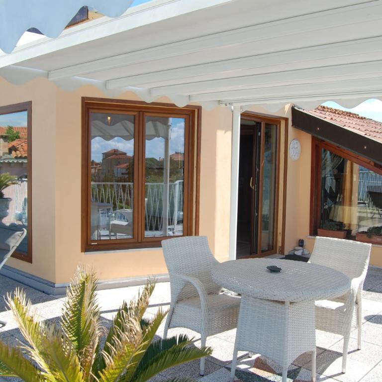 OASIS Golden Lagoon Chalet - Suite con terraza y vistas a la laguna - 10
