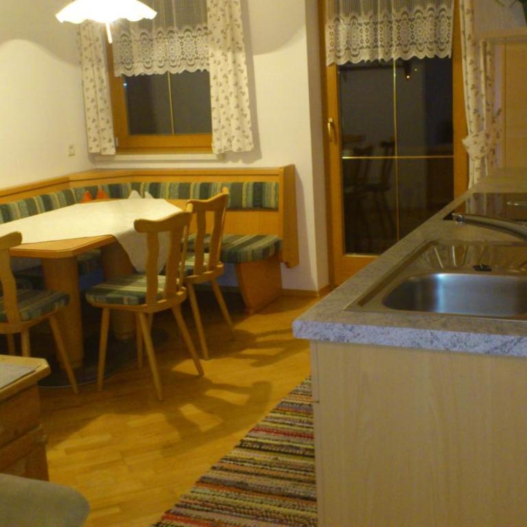 Ferienwohnungen Kröll - Two-Bedroom Apartment - 13
