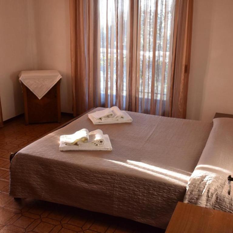 Casa Vacanze Ester - Appartamento con 3 Camere da Letto - 8