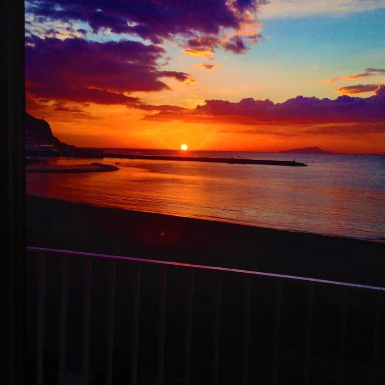 Il Veliero - Camera Matrimoniale con Balcone e Vista Mare - 10