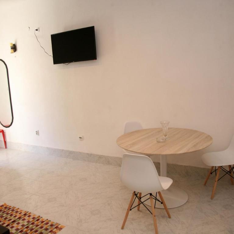 Bugi - Studio - 6