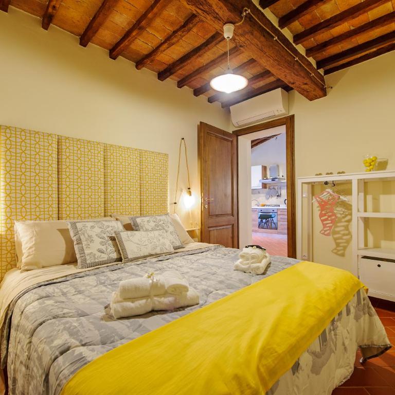 Residenza d'Epoca La Rosa - Two-Bedroom Suite - 3