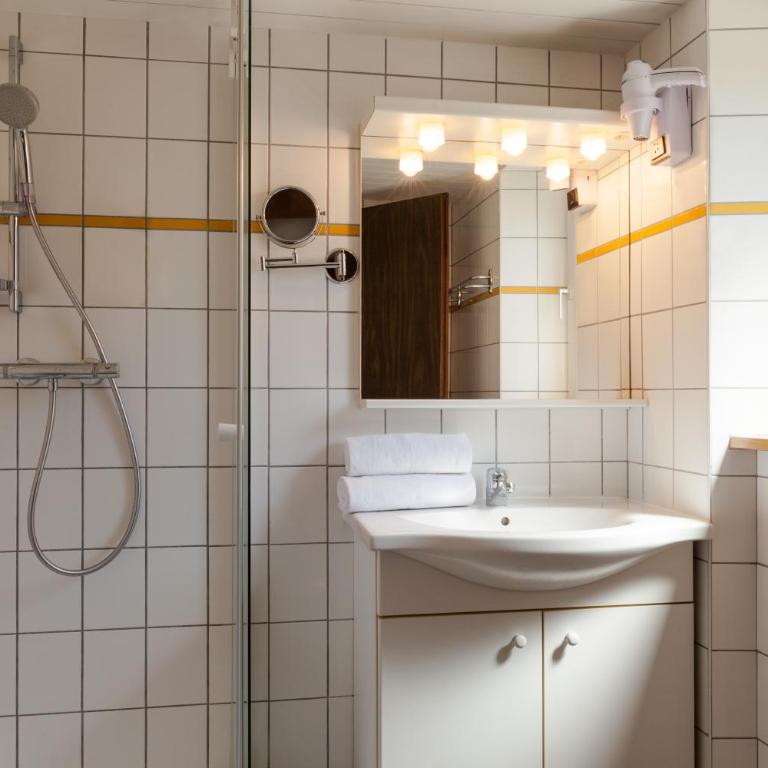 The Originals City, Hôtel Colmar Gare - Chambre Double Classique - 9