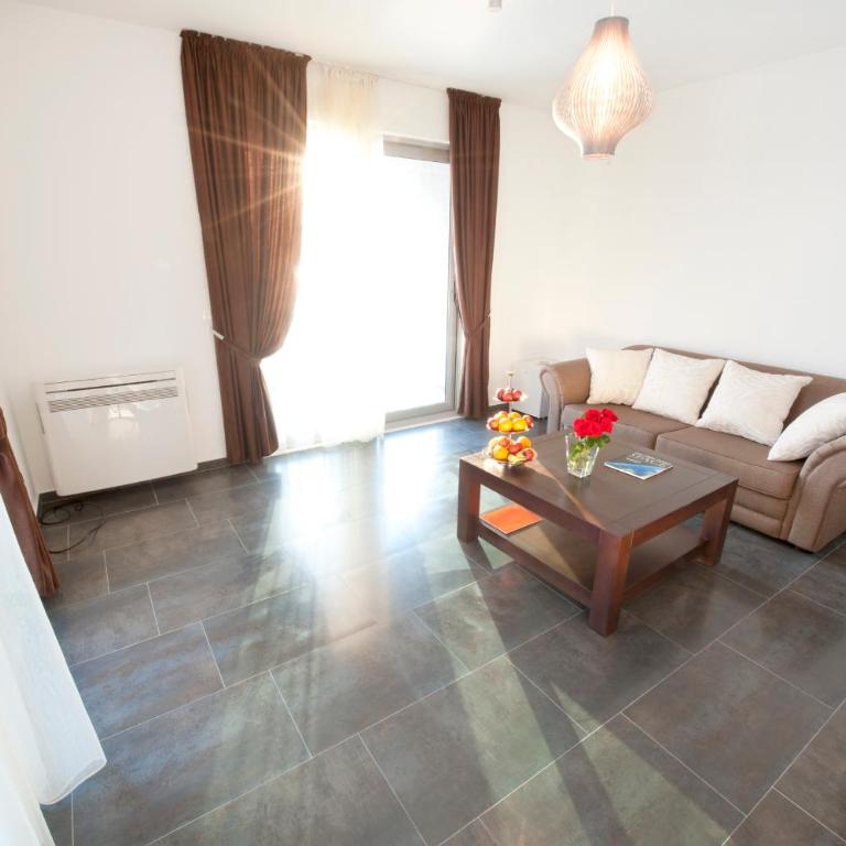 Love Live Hotel - Suite - 32