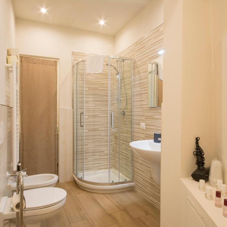Piazza Paradiso Accommodation - Two-Bedroom Apartment - Separate Building - 2