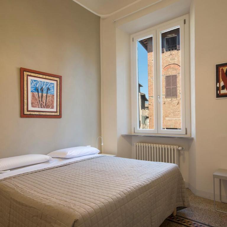 Piazza Paradiso Accommodation - Two-Bedroom Apartment - Separate Building - 3
