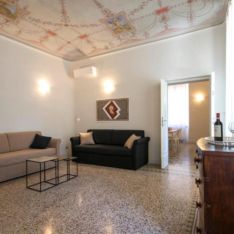 Piazza Paradiso Accommodation - Apartment with Garden View - Separate Building - 3