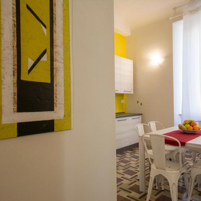 Piazza Paradiso Accommodation - Apartment with Garden View - Separate Building - 10