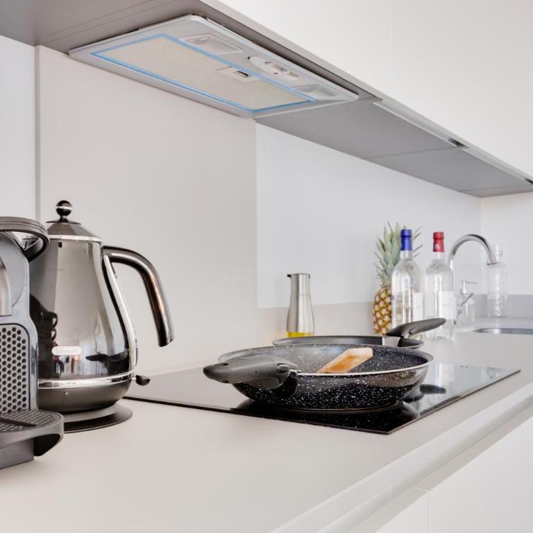 IKO Bordeaux Appartements - 2-bedroom Apartment with Terrace - 2