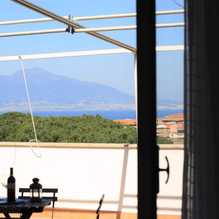 Casa Bice Amazing view of Vesuvius with Pool - Two-Bedroom Apartment - 23