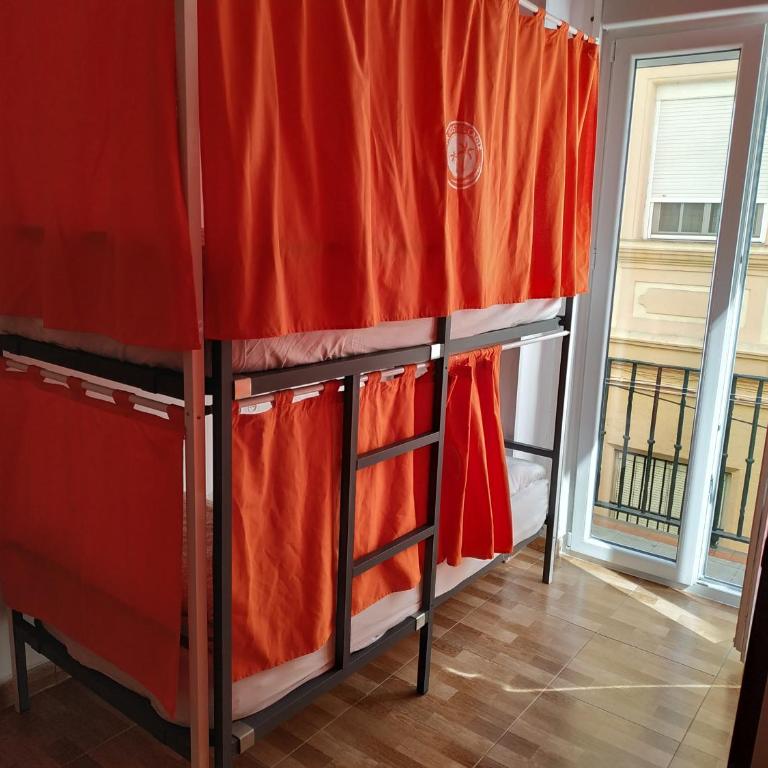 Summer Cádiz - Cama en habitación compartida mixta de 4 camas - 1