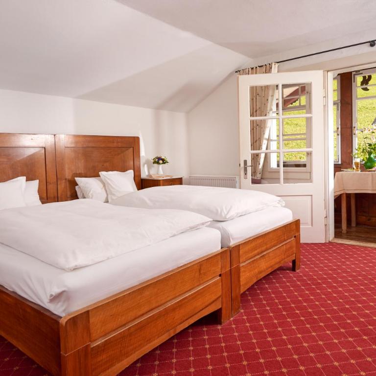 Berggasthof Einoedsbach - Doppelzimmer mit Bergblick - 4