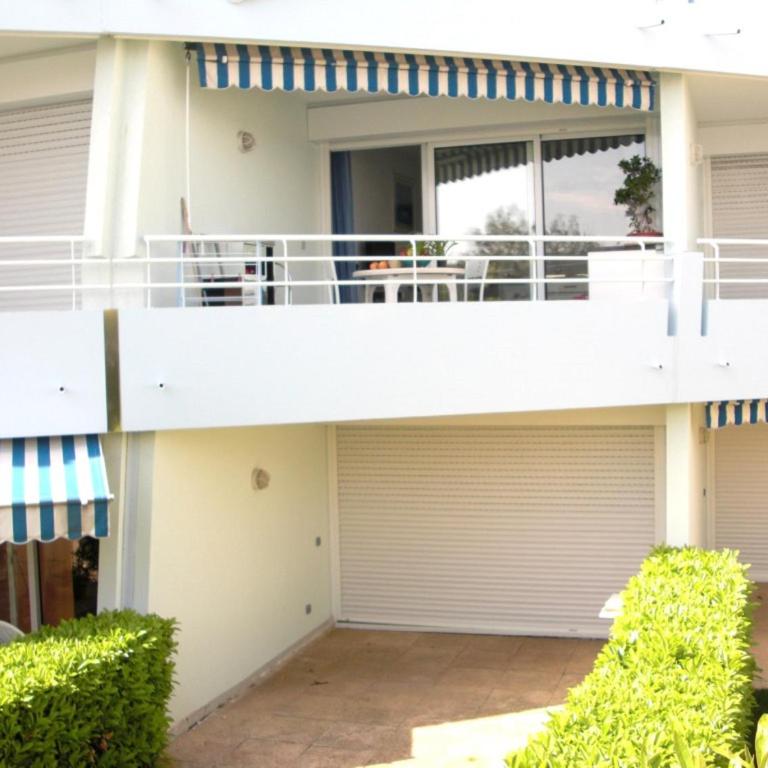 Agréable appartement 4 personnes à Villeneuve-Loubet Plage, piscine, mer, commerces à proximité - Apartamento con vistas a la piscina - 7