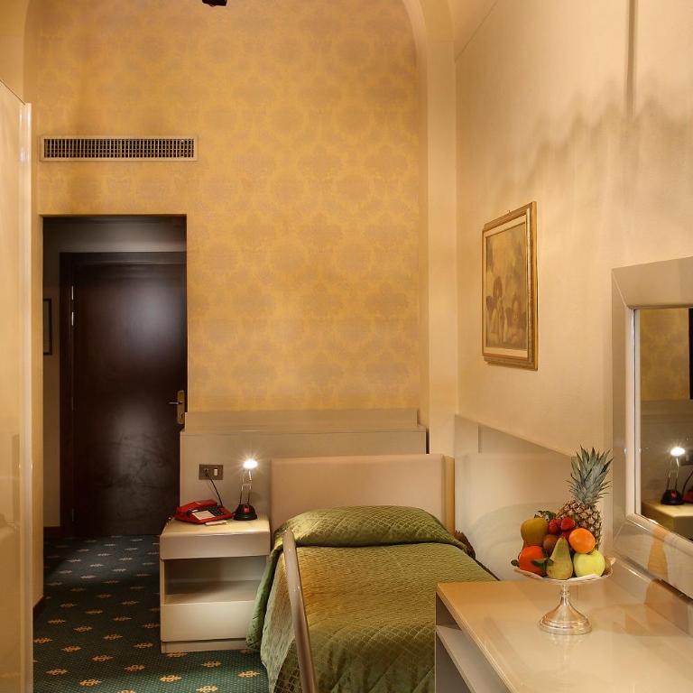 Grand Hotel Plaza & Locanda Maggiore - Camera Singola - 4
