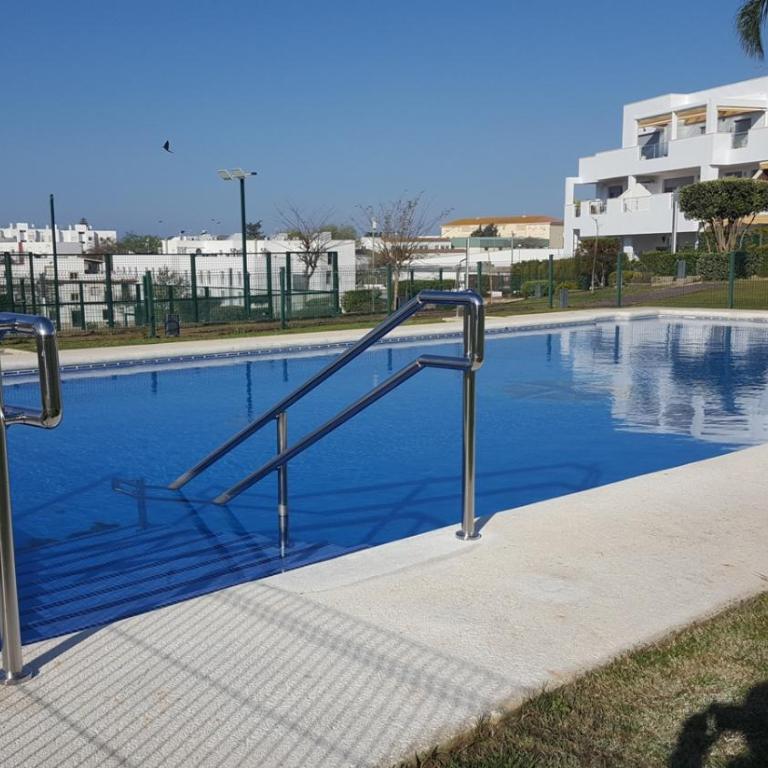 APART.CON PISCINA VISTASOL - Apartamento con vistas a la piscina - 1