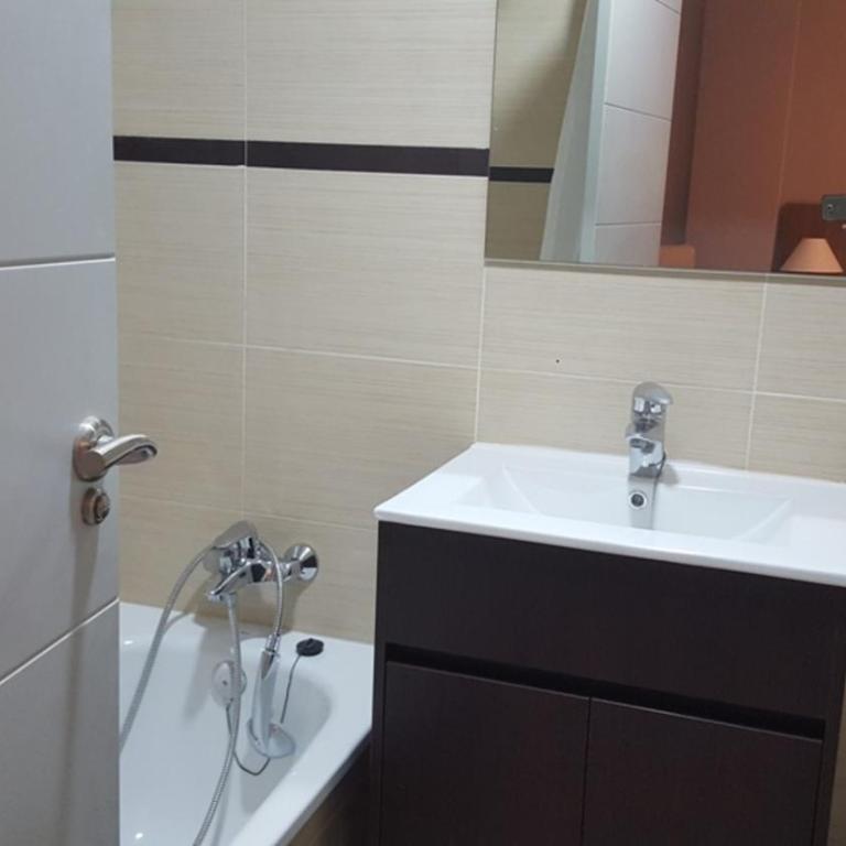 APART.CON PISCINA VISTASOL - Apartamento con vistas a la piscina - 27
