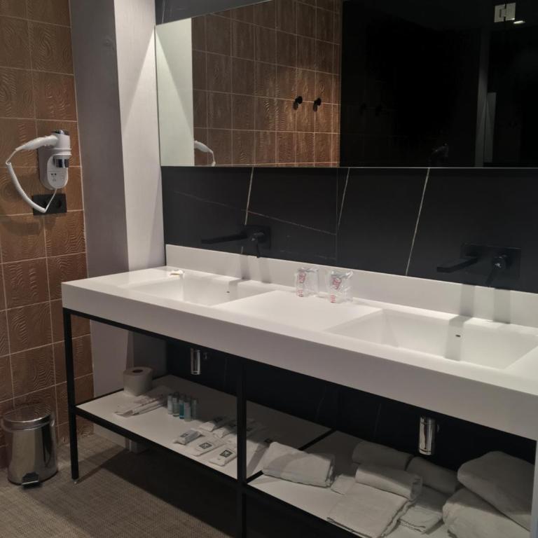 Hotel Neptuno Playa & Spa - Junior Suite with Sea View - 5