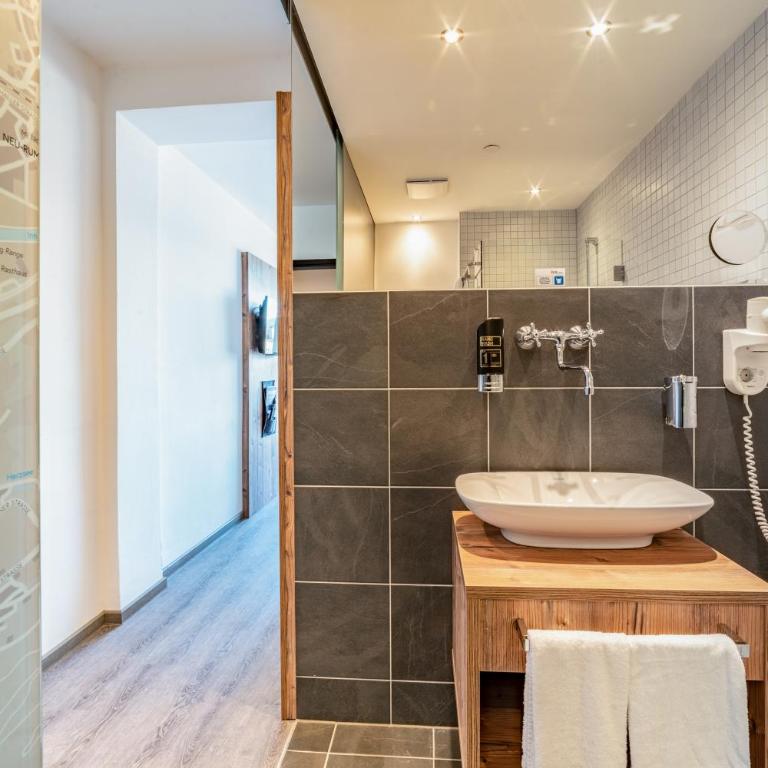 BinderS Budget City-Mountain Hotel - Executive Doppelzimmer - 4