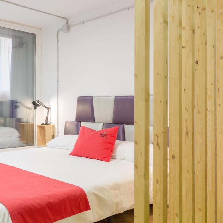 Tomate Rooms - Loft without Kitchen - 13