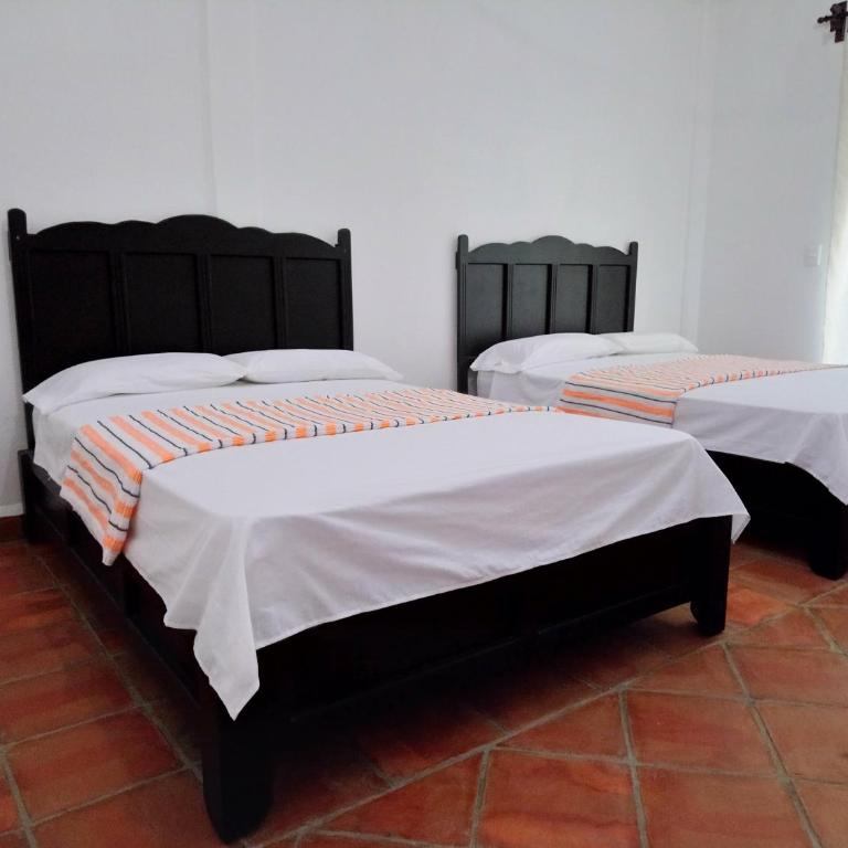 Hotel Tiktaalik - Habitación Doble - 2 camas - 6