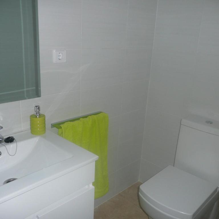 Holiday Apartments Malvarrosa Beach - Two-Bedroom Apartment - 25