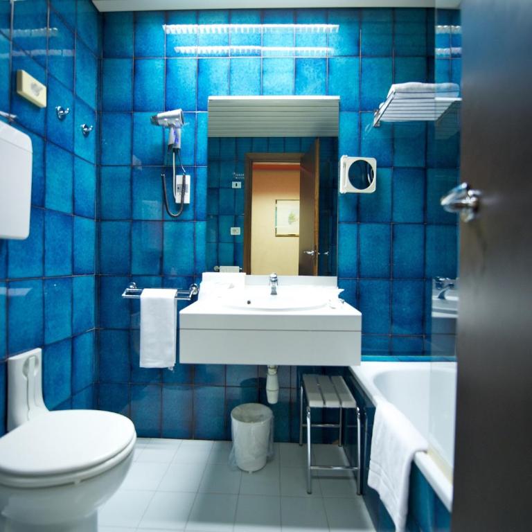 Mercure Bologna Centro - Classic Double Room - 7