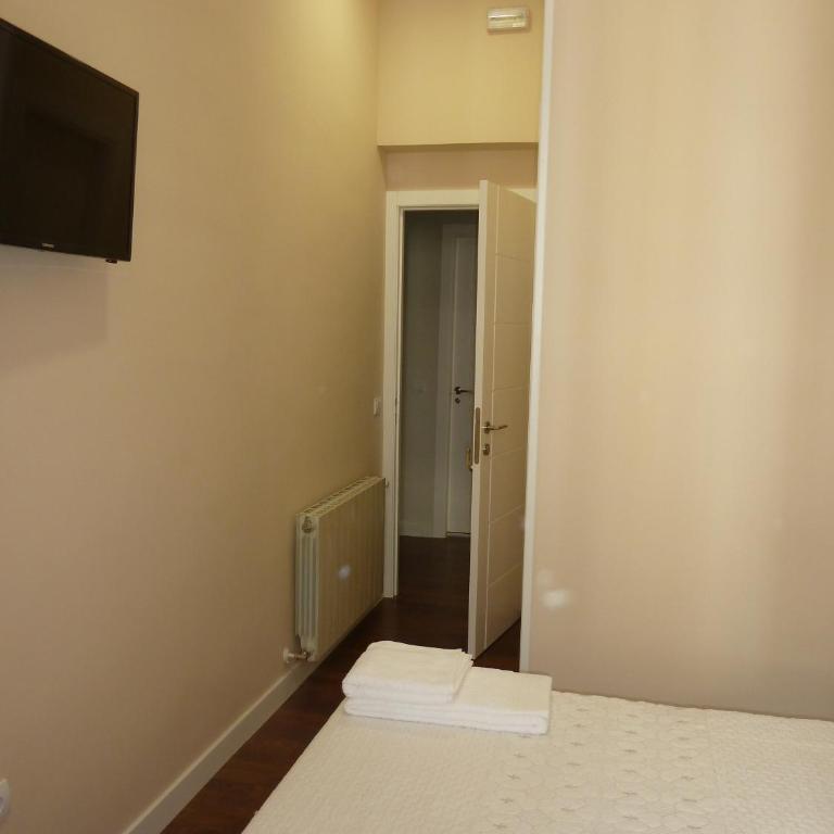 Hostal Mayor - Habitación Doble - 1 o 2 camas - 11